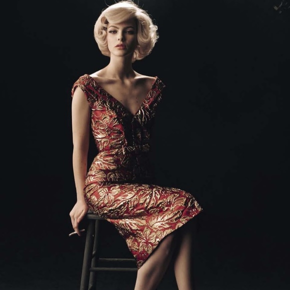 Meet your Posher, Carin - Picture 1 of 1